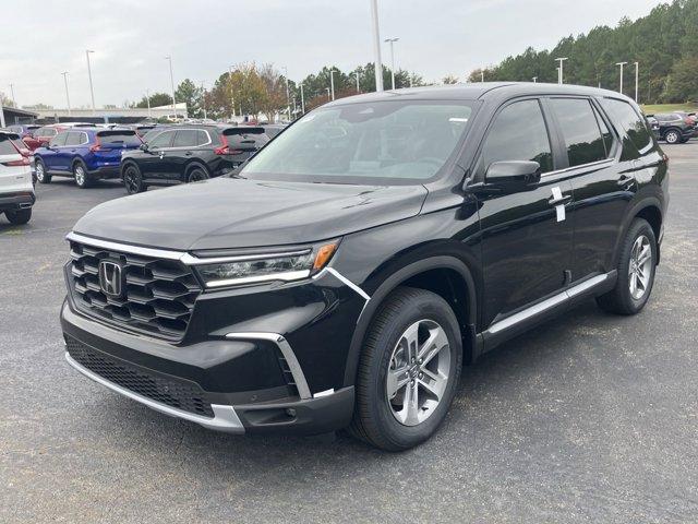 new 2025 Honda Pilot car, priced at $42,895