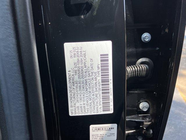 new 2025 Honda Pilot car, priced at $50,302