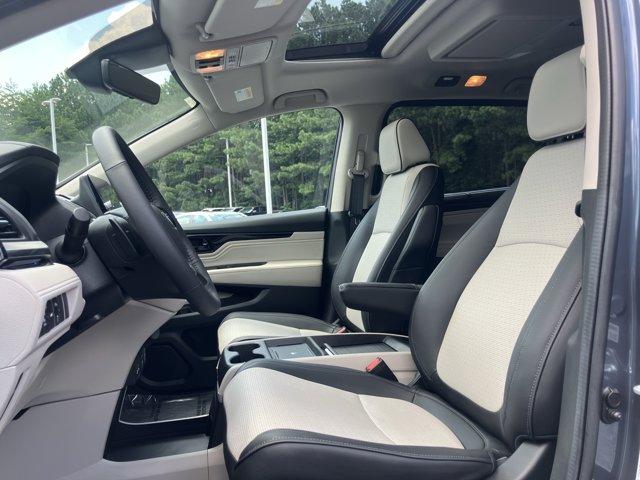 used 2025 Honda Odyssey car, priced at $49,959