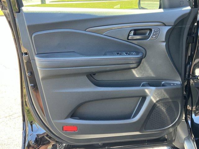 used 2025 Honda Passport car, priced at $40,888