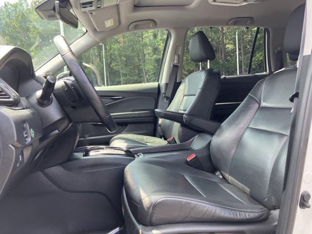 used 2022 Honda Pilot car, priced at $37,959