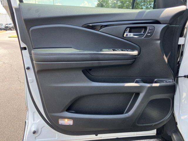used 2022 Honda Pilot car, priced at $37,959
