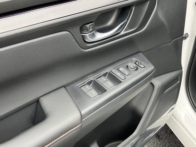 new 2026 Honda CR-V Hybrid car, priced at $39,077