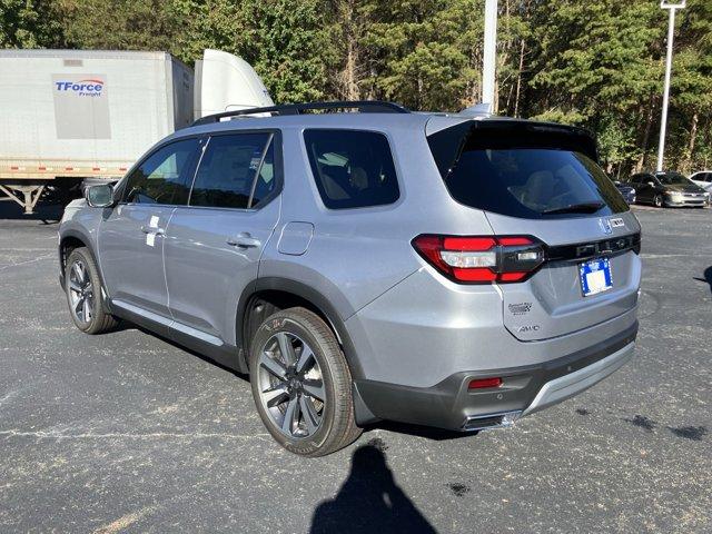 new 2025 Honda Pilot car, priced at $53,475