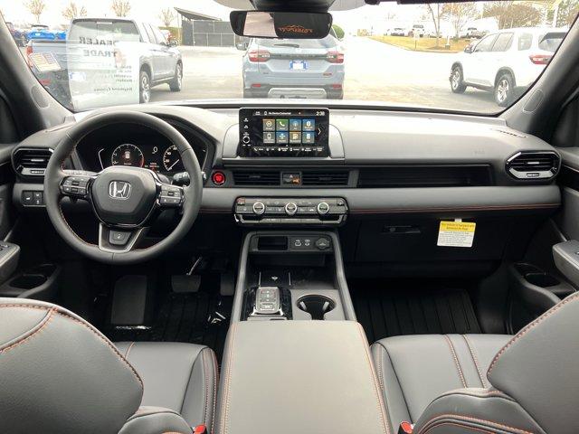 new 2025 Honda Pilot car, priced at $48,782