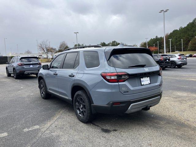 new 2025 Honda Pilot car, priced at $48,782