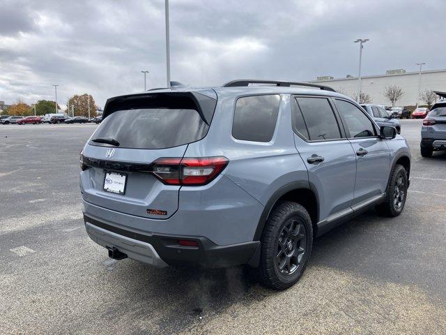 new 2025 Honda Pilot car, priced at $48,782