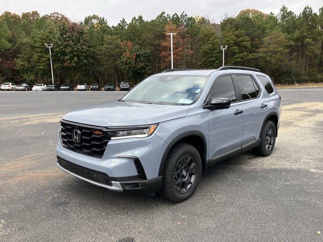 new 2025 Honda Pilot car, priced at $48,782