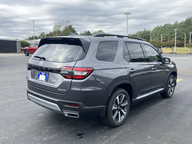 new 2025 Honda Pilot car, priced at $48,540