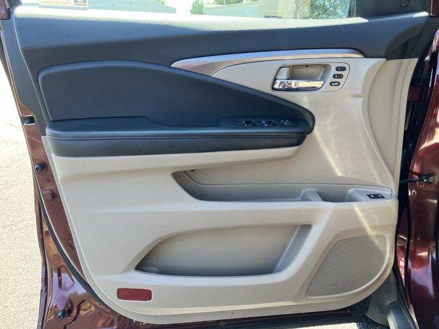 used 2022 Honda Pilot car, priced at $35,888