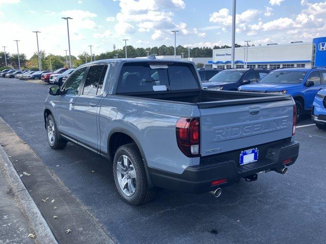 new 2025 Honda Ridgeline car, priced at $42,641