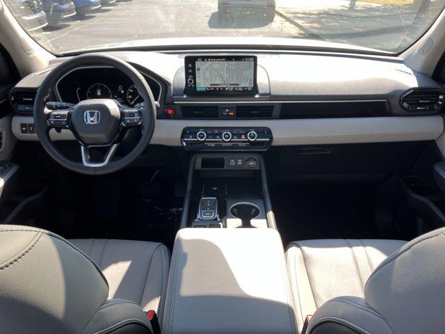new 2025 Honda Pilot car, priced at $48,540