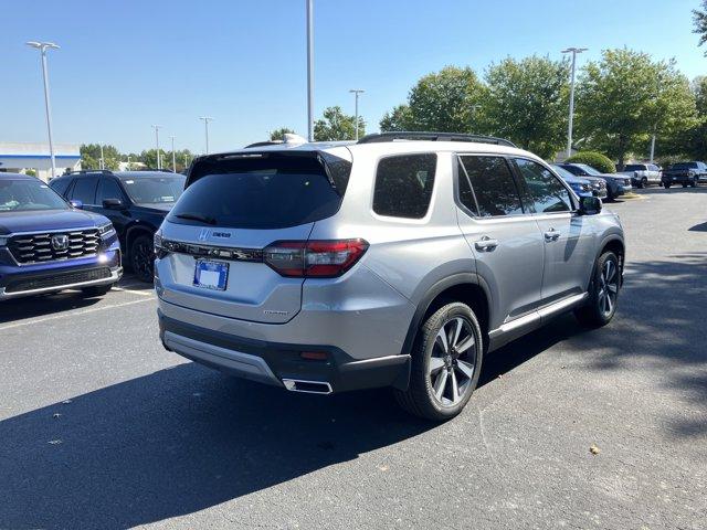 new 2025 Honda Pilot car, priced at $48,540