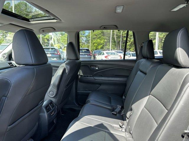 used 2022 Honda Pilot car, priced at $36,588