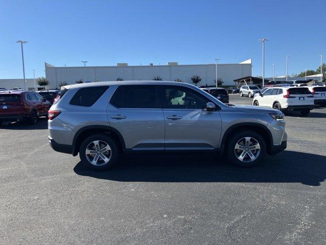 new 2025 Honda Pilot car, priced at $42,895