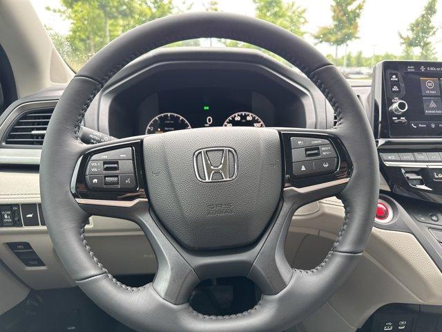 new 2025 Honda Odyssey car, priced at $43,125