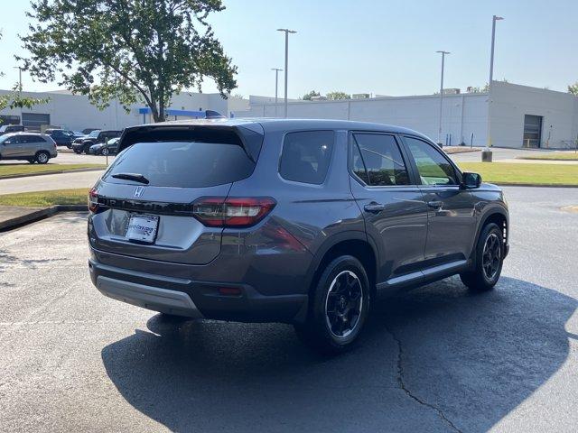 used 2025 Honda Pilot car, priced at $43,488