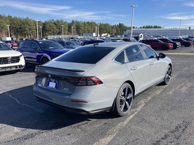 new 2025 Honda Accord Hybrid car, priced at $35,205