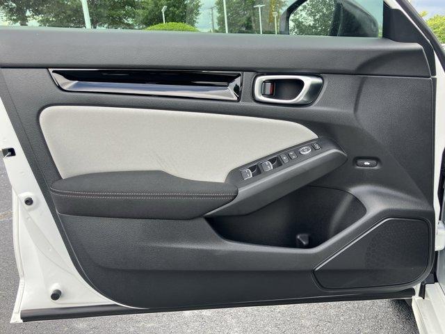 new 2026 Honda Civic Hybrid car, priced at $30,017