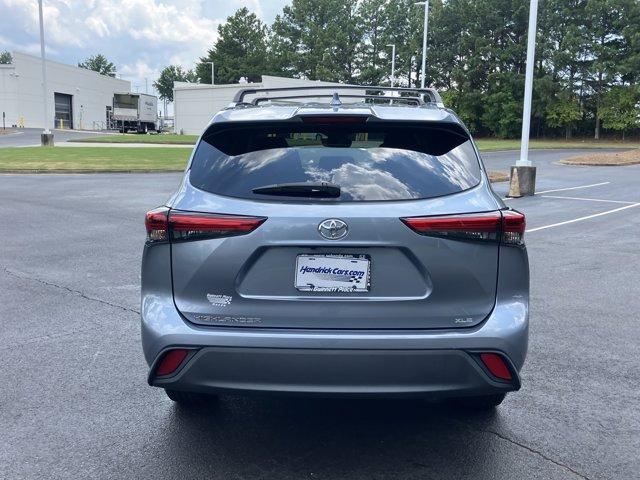 used 2021 Toyota Highlander car, priced at $28,359