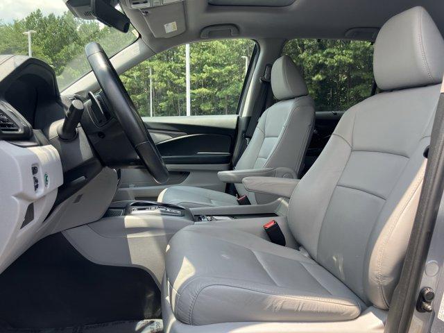 used 2022 Honda Pilot car, priced at $36,588