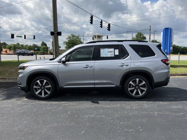 new 2025 Honda Pilot car, priced at $53,530