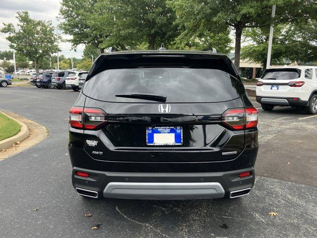 new 2025 Honda Pilot car, priced at $51,039