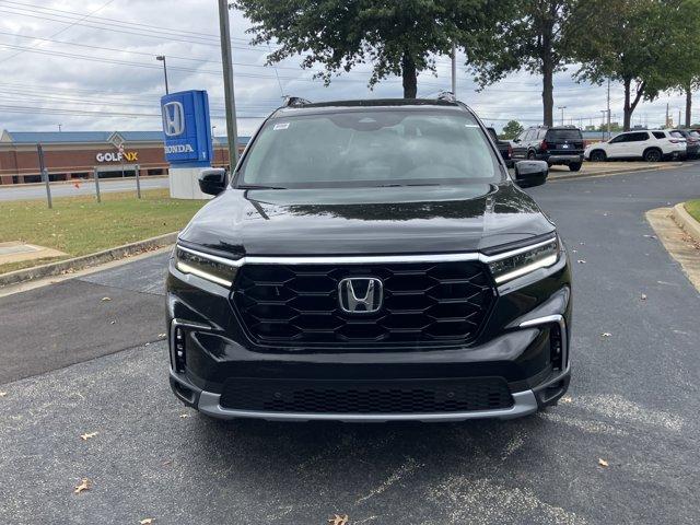 new 2025 Honda Pilot car, priced at $51,039
