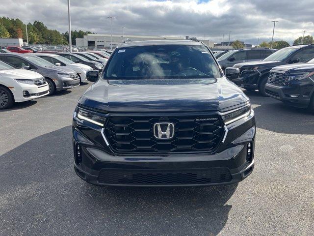 new 2025 Honda Pilot car, priced at $55,975