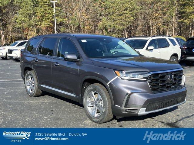 new 2025 Honda Pilot car, priced at $42,702