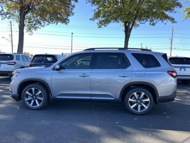 new 2025 Honda Pilot car, priced at $48,540