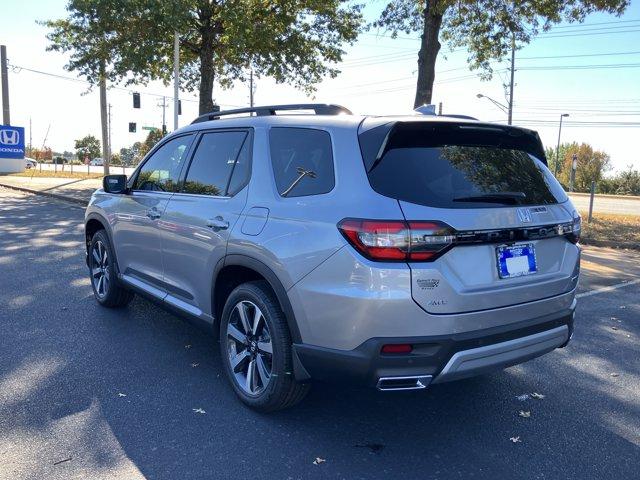 new 2025 Honda Pilot car, priced at $48,540