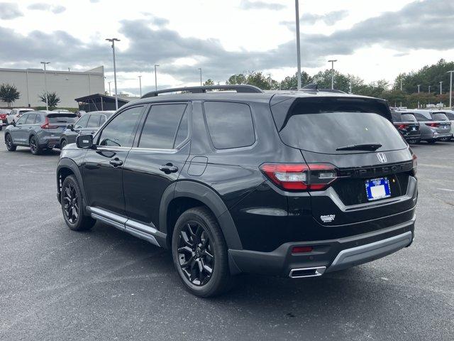 new 2025 Honda Pilot car, priced at $49,158