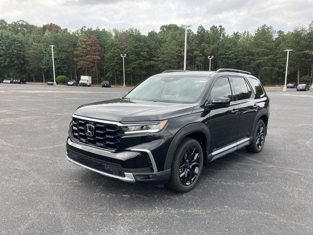 new 2025 Honda Pilot car, priced at $49,158