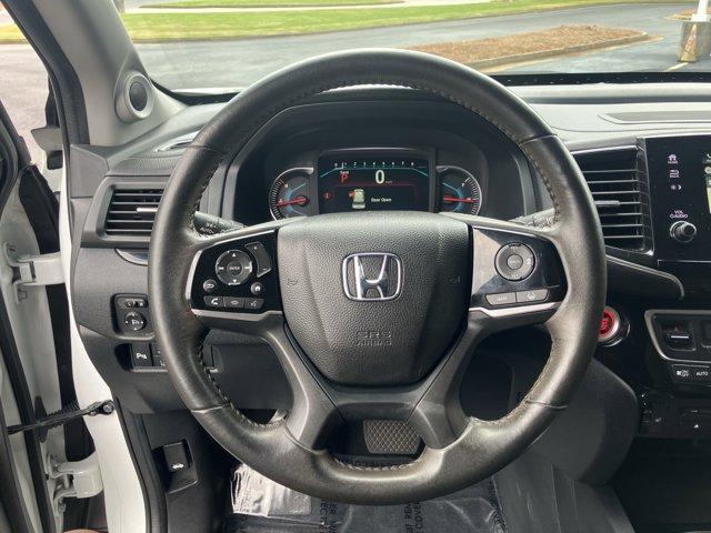used 2022 Honda Pilot car, priced at $39,888