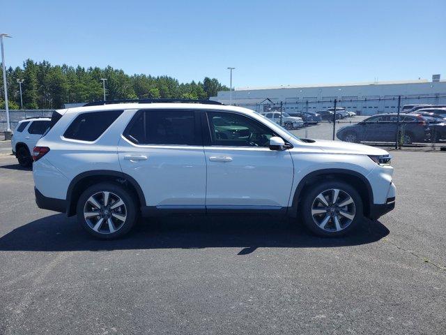 new 2025 Honda Pilot car, priced at $50,150