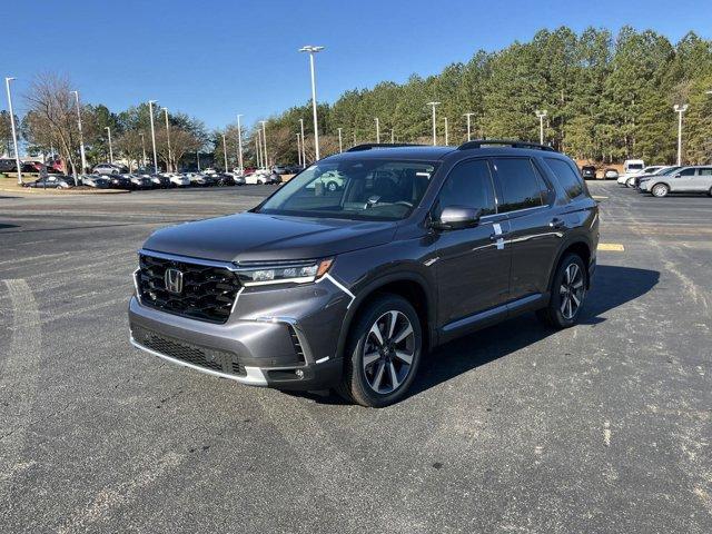 new 2025 Honda Pilot car, priced at $46,950