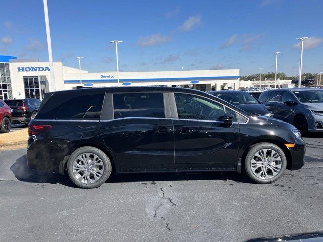 new 2025 Honda Odyssey car, priced at $45,942