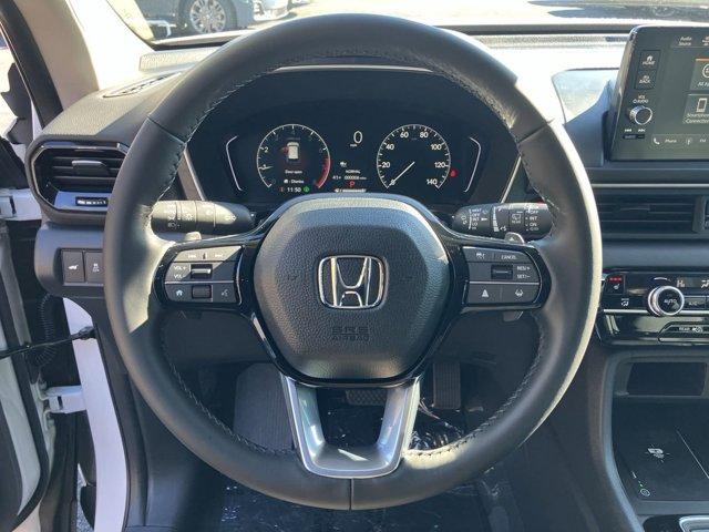 new 2025 Honda Pilot car, priced at $43,135