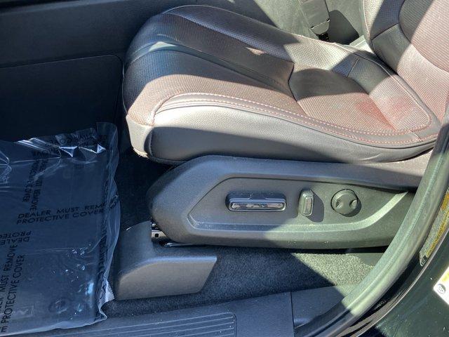 used 2025 Honda Pilot car, priced at $49,359