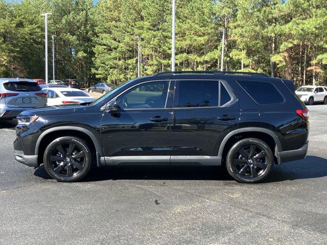 used 2025 Honda Pilot car, priced at $49,359