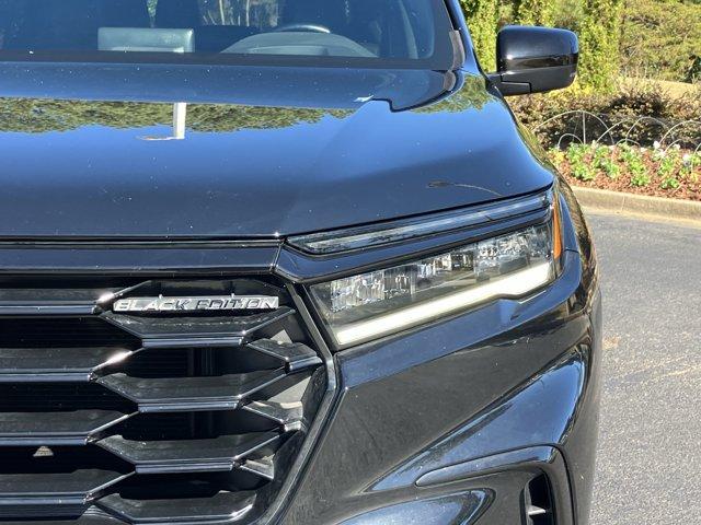 used 2025 Honda Pilot car, priced at $49,359