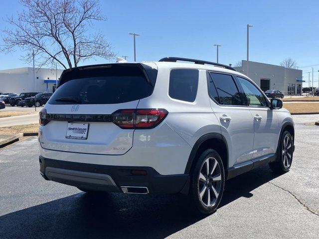 used 2025 Honda Pilot car, priced at $49,959