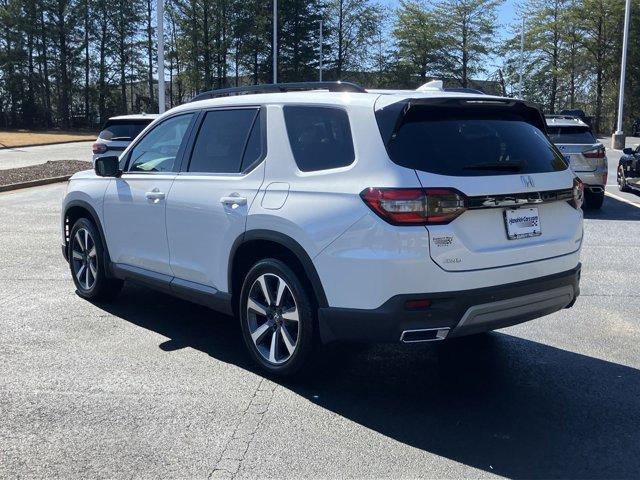 used 2025 Honda Pilot car, priced at $49,959