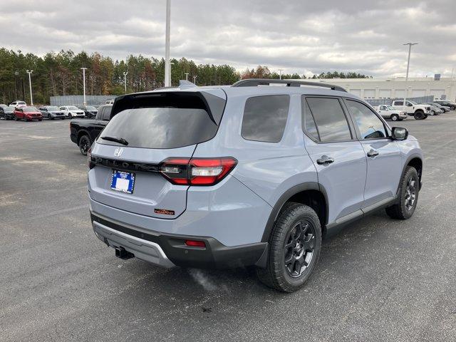 new 2025 Honda Pilot car, priced at $49,072