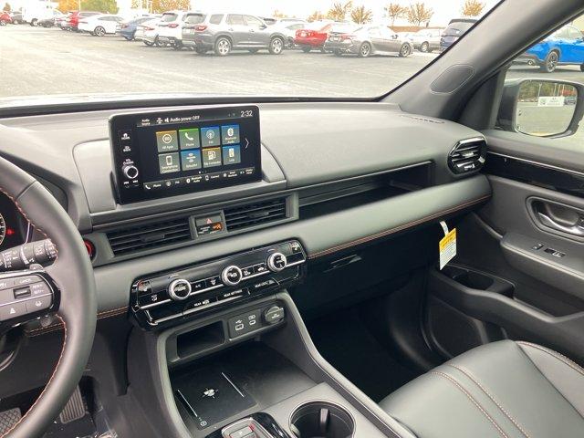 new 2025 Honda Pilot car, priced at $49,072