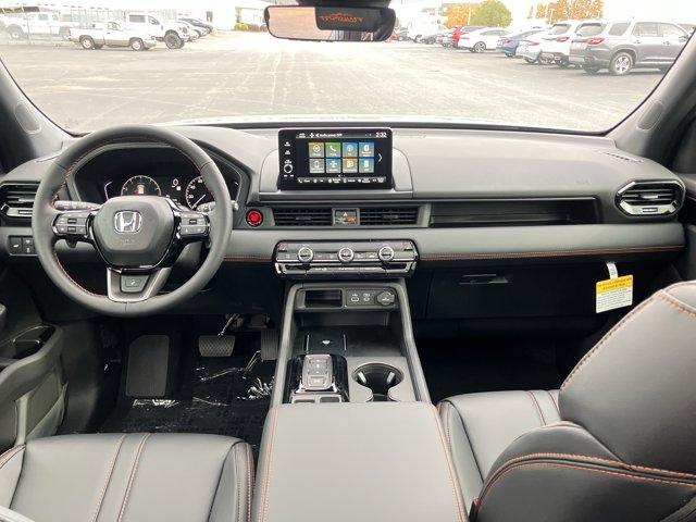 new 2025 Honda Pilot car, priced at $49,072