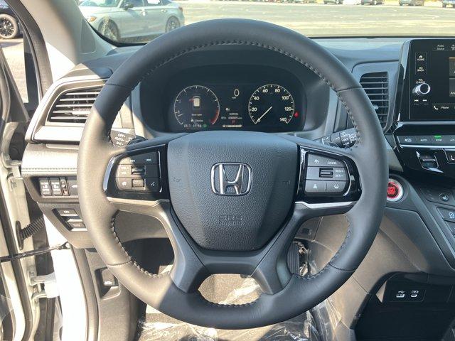new 2026 Honda Odyssey car, priced at $42,508