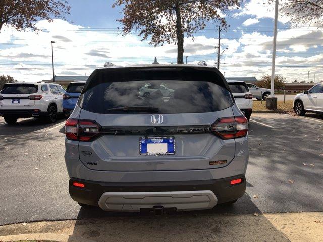 new 2025 Honda Pilot car, priced at $48,782