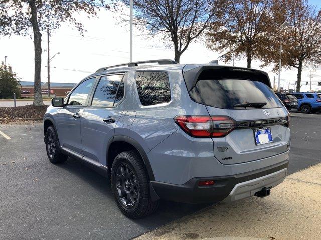 new 2025 Honda Pilot car, priced at $48,782